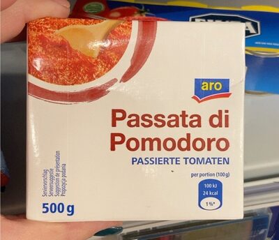 Passata di pomodoro front packaging