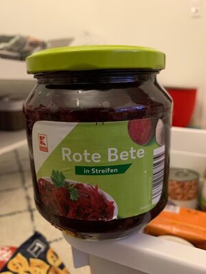 Rote Beete in Streifen
