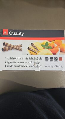 Waffelröllchen mit schokolade