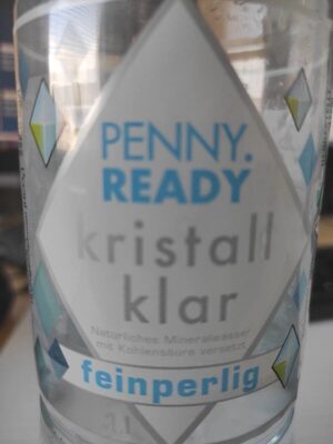 Natürliches Mineralwasser feinperlig