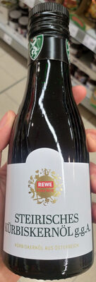 Steirisches Kürbiskernöl g. g. A. front packaging