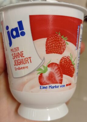 Milder Sahne Joghurt Erdbeere