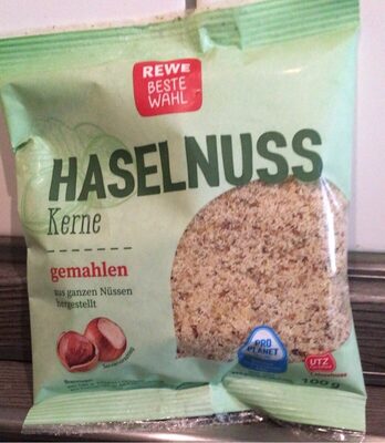 Haselnusskerne gemahlen