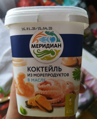 Коктейль из морепродуктов в масле