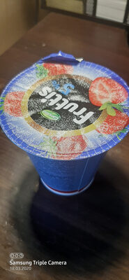 йогурт фруттис клубника стакан 5% front packaging