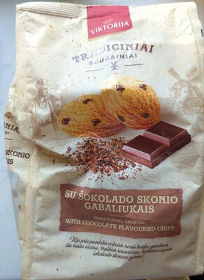 sausainiai su šokolado skonio gabaliukais