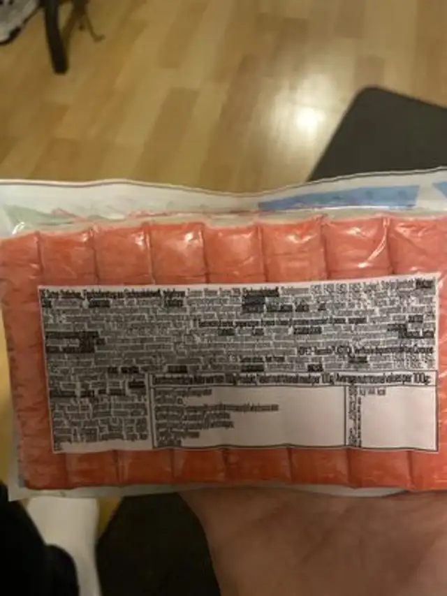 Surimi - Stäbchen ingredients label