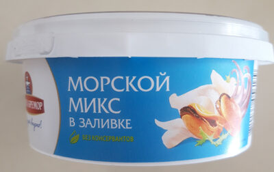 Коктейль из морепродуктов в заливке