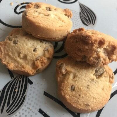 Biscuits with seeds