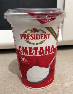 Сметана “President” front packaging