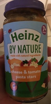 Cheese and tomato pasta stars