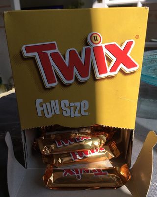 Twix Funsize Barritas Individuales front packaging