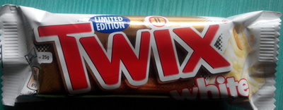 Twix White front packaging