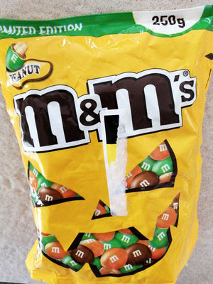m&m