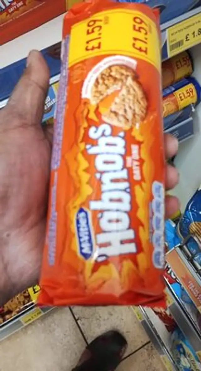 McVities Hobnobs The Oaty One front packaging