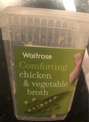 Comforting chicken & vegetable broth front packaging
