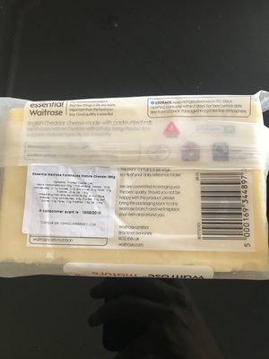 Farmhouse mature cheddar