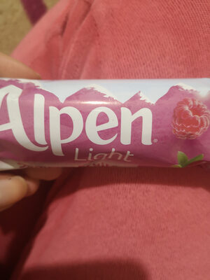 Alpen Light summer fruit bar