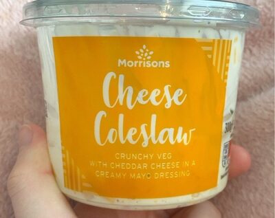 Cheese Coleslaw 300g e Catage, carut and uion in a front packaging