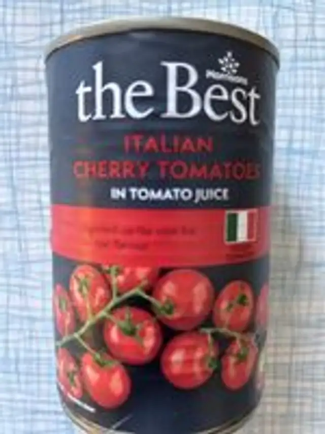 Italian cherry tomatoes in tomato juice