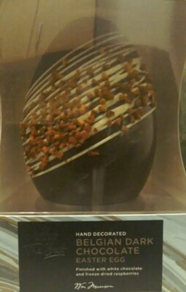 Belgian dark chocolate master egg front packaging