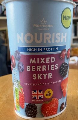 Mixed Berries Skyr front packaging