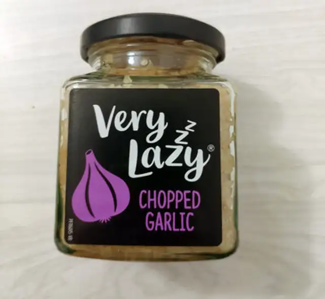 Chopped Garlic front packaging