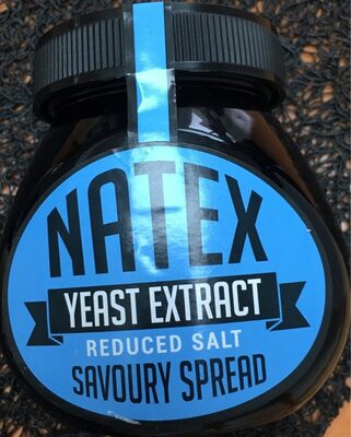 Yeast extract reduced salt savoury spread