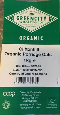 Cliftonhill organic porridge oats front packaging