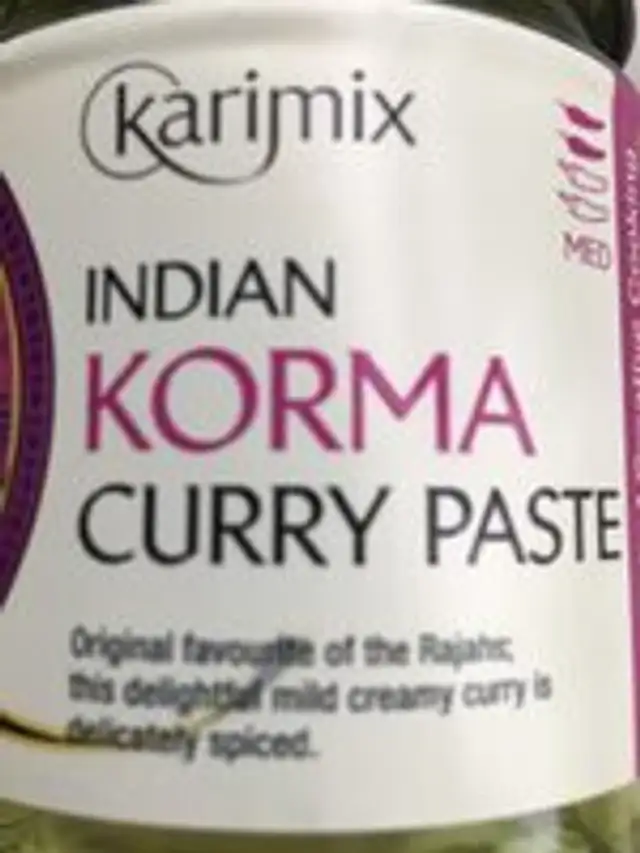 Indian korma curry paste