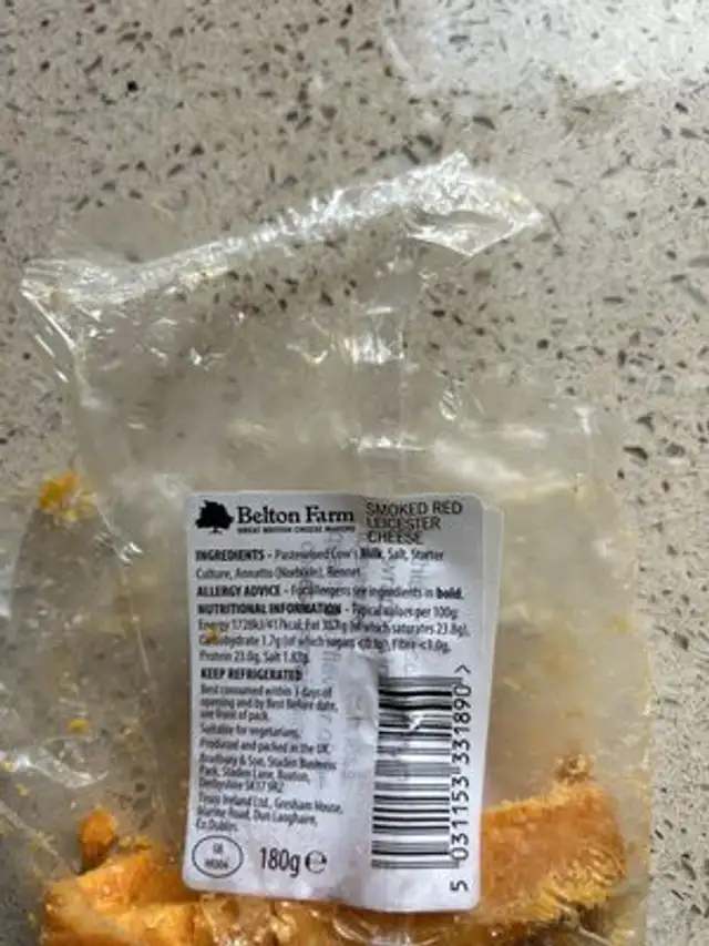 Smoked red Leicester cheese ingredients label