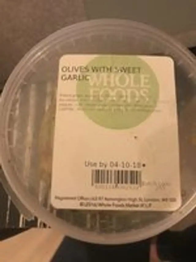 Olives with sweet garlic