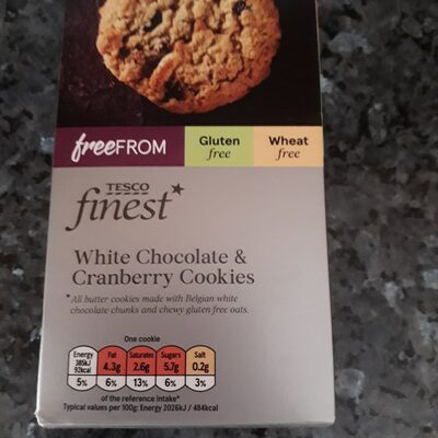 Tesco Finest Free From white Chocolate Cake