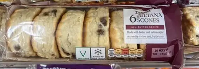 Tesco Fruit Scone front packaging