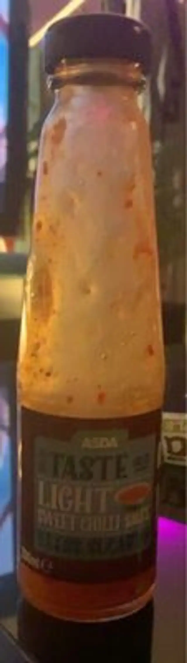 Light sweet chilli sauce front packaging