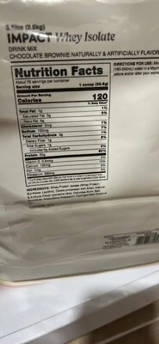IMPACT Whey Isolate Drink Mix Chocolate Brownie nutrition facts table