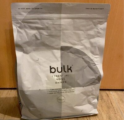 Essential Mass Gainer w/ Semi Skimmed Milk front packaging