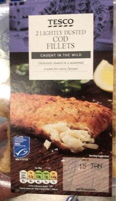 2 lightly dusted cod fillets