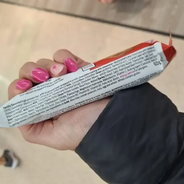 Vanilla Caramel Crunch Protein Bar ingredients label