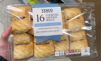 Cocktail sausage rolls