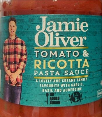 Tomato and ricotta pasta sauce