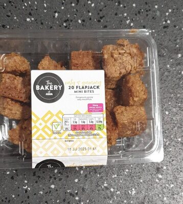 The BAKERY at ASDA outy & yummy 20 FLAPJACK MINI B