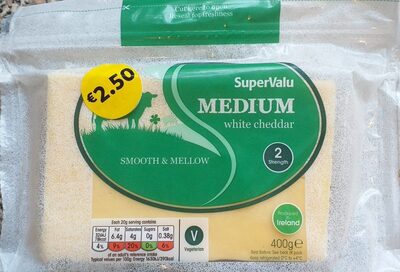 Medium white Cheddar
