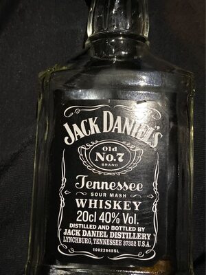 Jack daniel front packaging