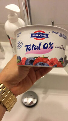 Fage Total 0% Greek Yogurt Split Pot Forest Fruits