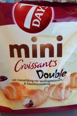 Mini croissants double cherry
