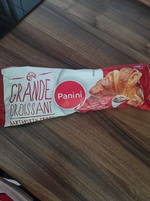 Panini Croissant Grande With Hazelnut Praline Filling 220g