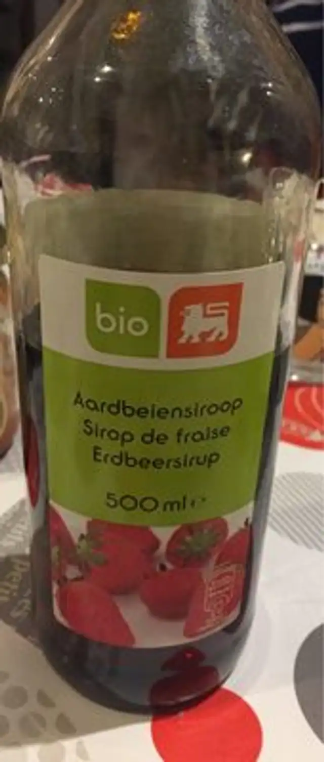 Sirop de fraise front packaging