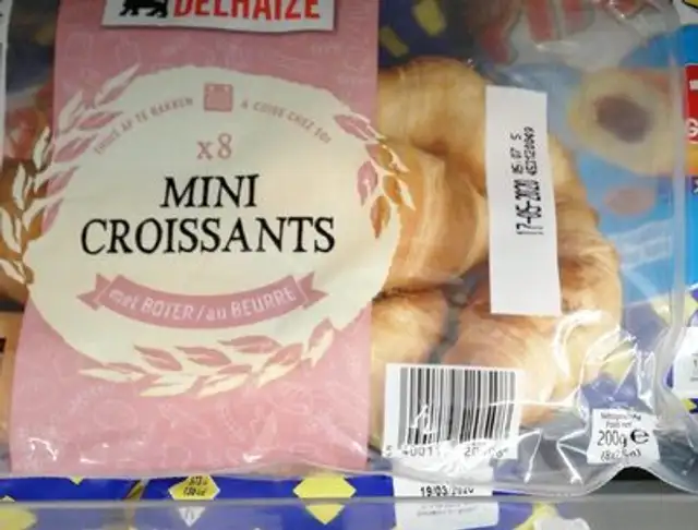 Mini croissants Delhaize 8x front packaging