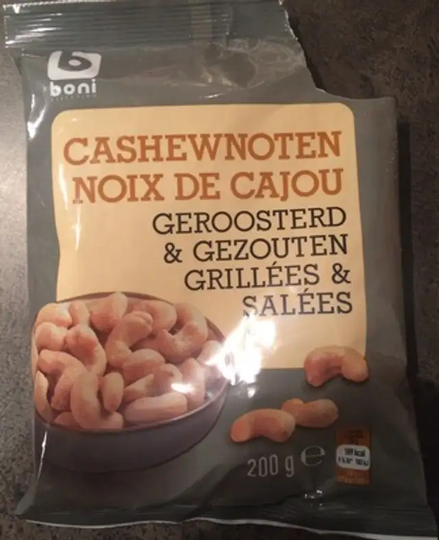 Noix de cajou grillées & salées front packaging